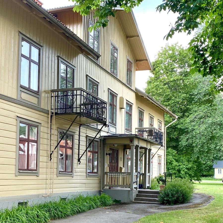 Moessebergs Vandrarhem Falkoping Exterior photo